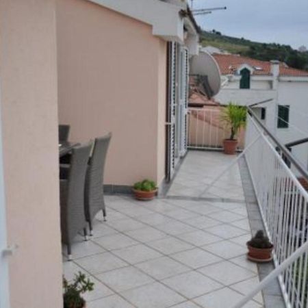 Apartman Andela Podgora Ngoại thất bức ảnh