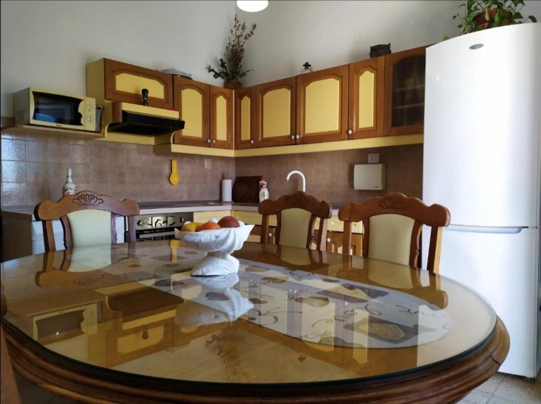 Apartman Andela Podgora Ngoại thất bức ảnh